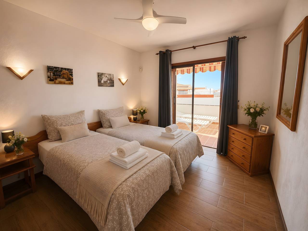 Ganze Wohnung, Ferienwohnung 'Maika's' mit Meerblick, Gemeinschaftspool und WLAN in San Eugenio Alto, Adeje