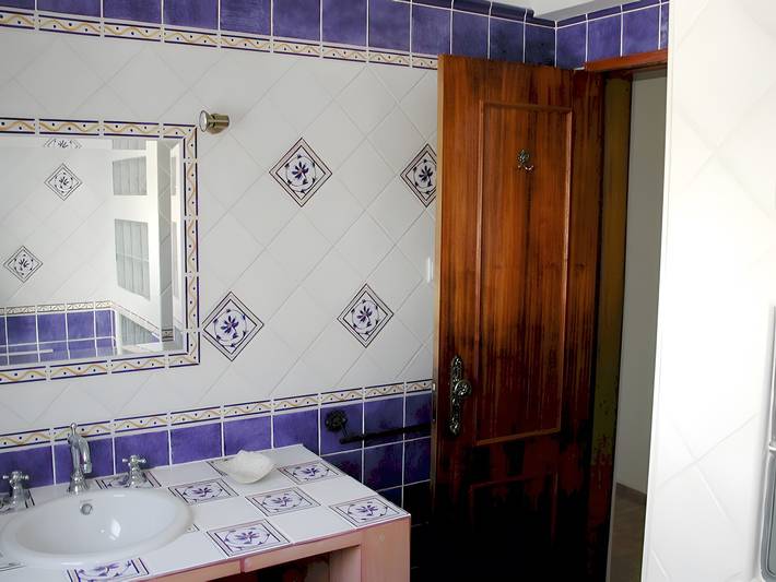 Quinta das Achadas – Chambre Hibiscus à Lagos avec piscine partagée, nature et petit-déjeuner in Odiáxere, District de Faro