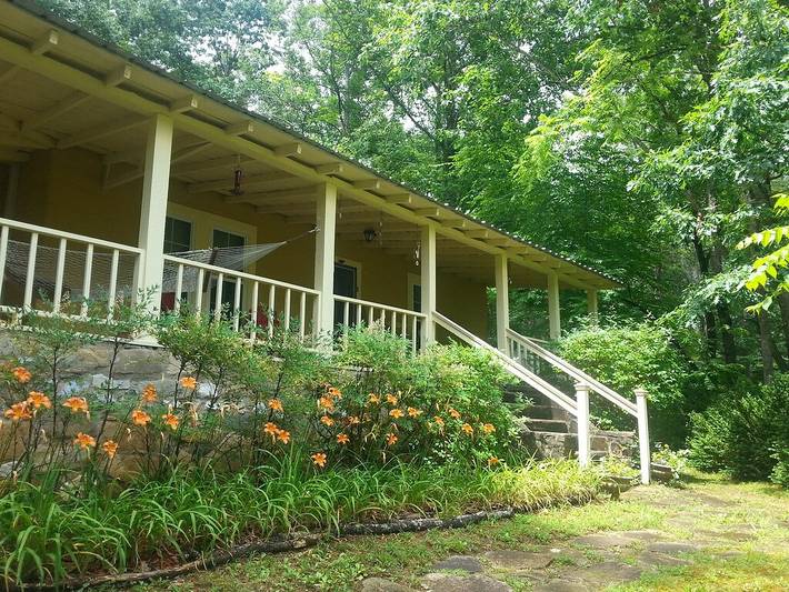 Ferienhaus für 4 Personen, mit Terrasse und Garten in North Carolina