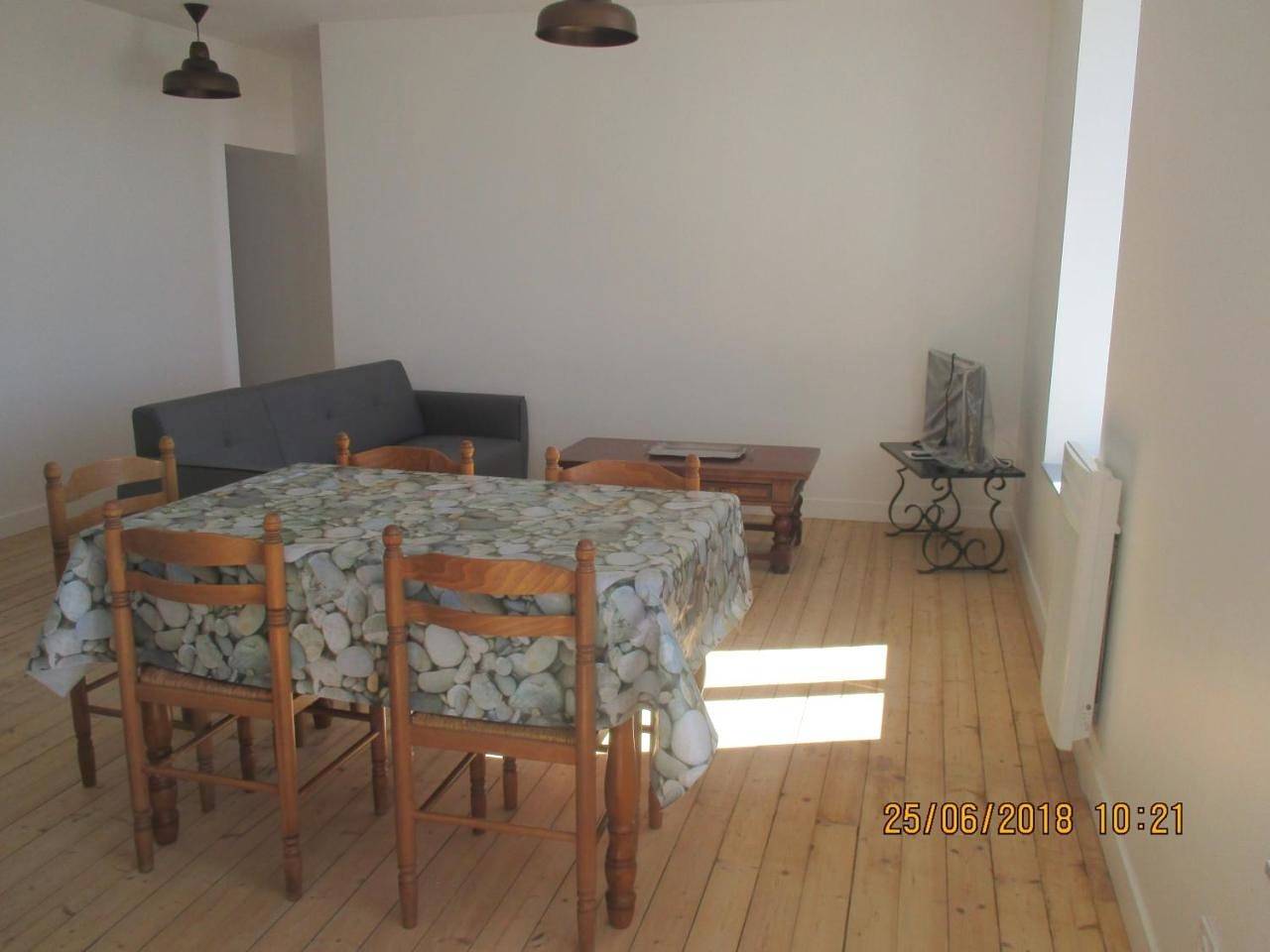 Appartement entier, Apartment with Sea View in Locquirec, Ceinture Dorée