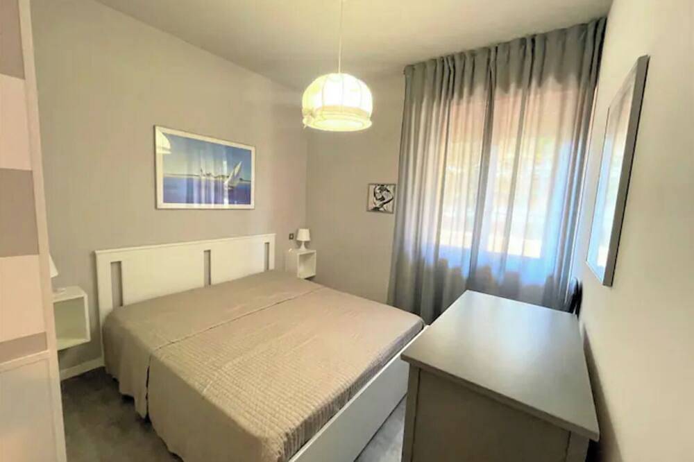 Appartamento intero, Bilocale rinnovato in condominio frontemare Lido dei Pini in Bibione, Provincia di Venezia