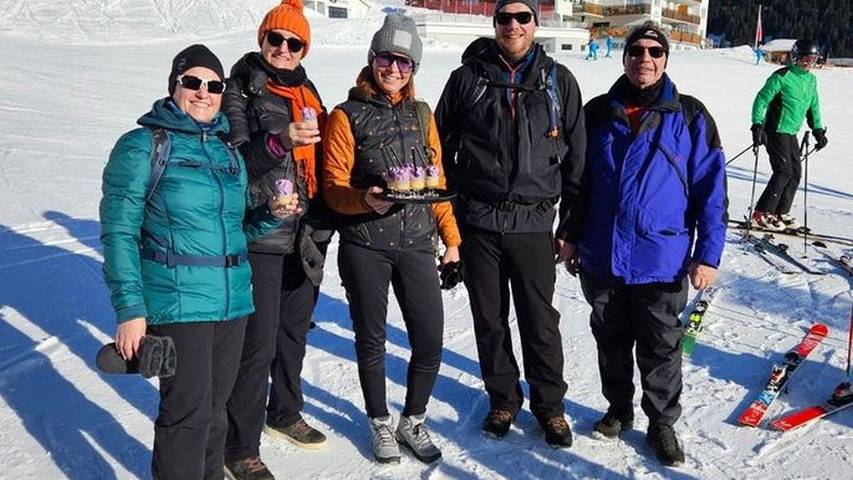 Hütte für 4 Personen, mit Balkon und Sauna sowie Garten und Pool in Au - 3