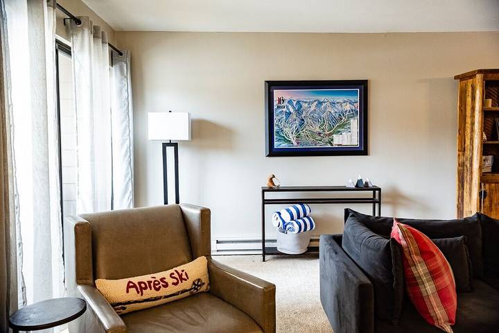 Vacation rental for 6 people, with pool and hot tub as well as balcony in Breckenridge