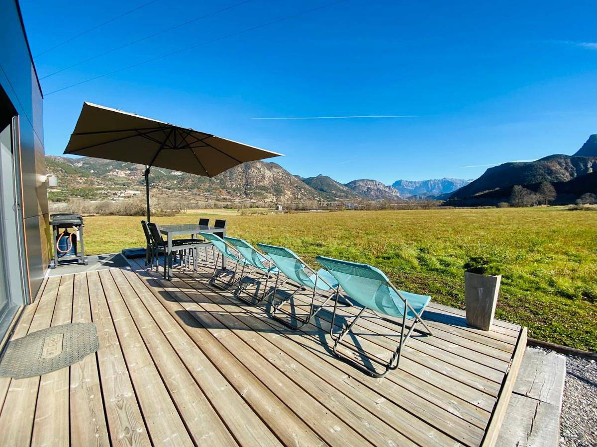 Two-Bedroom House in Rochebrune, Région de Gap