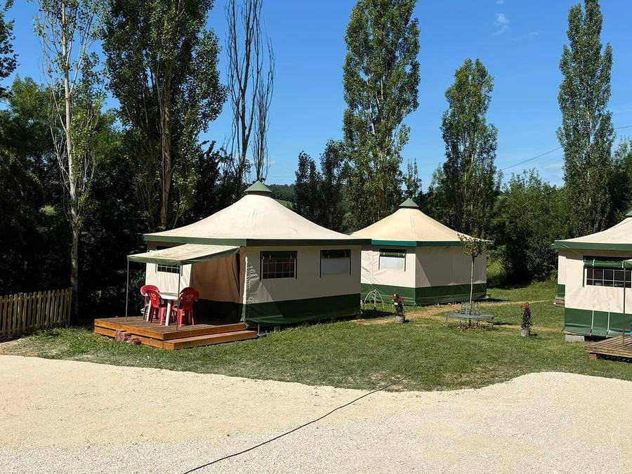 Camping le Bourdieu - Zelt 4 personen - Möbliertes Zelt Cyrius 4 Personen in Durfort, Ariège