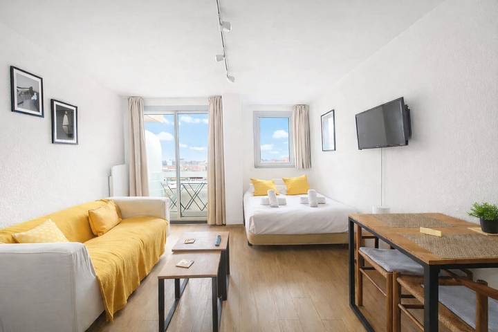 Gîte pour 2 personnes, avec balcon et piscine dans Grande Plage (Biarritz) - 3