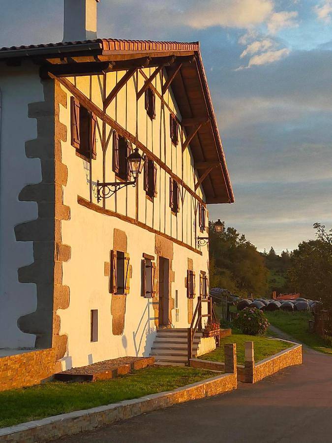 Casa rural para 2 personas, con Jardín y Vistas en Tolosaldea