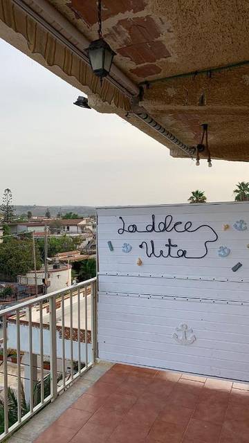 Gîte pour 4 personnes, avec terrasse à Agnone Bagni