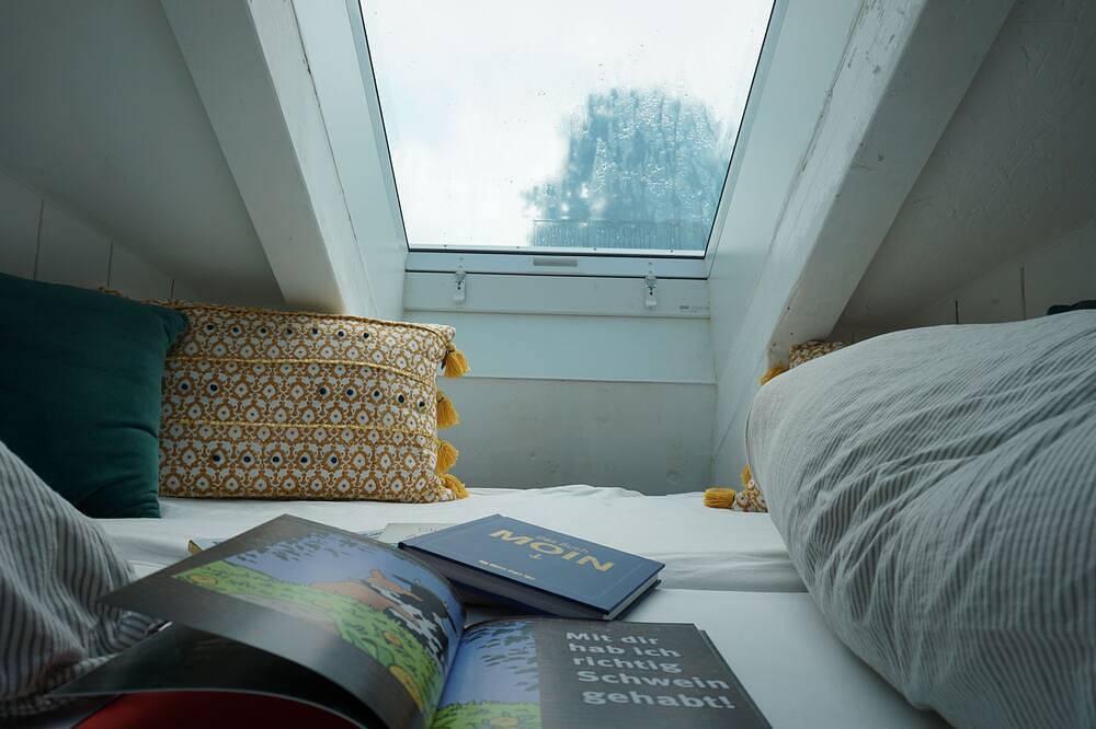 Schute Kunstkudder im Hansehafen - Hausboot Kunstkudder im Stader Hansehafen in Stade, Cuxland