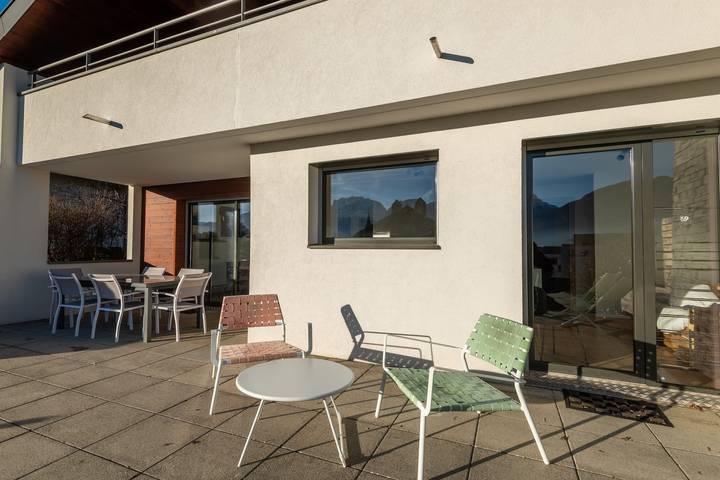 Apartamento entero, Apartamento de vacaciones para 6 personas con vistas al lago in Sévrier, Parque natural regional del Macizo de Bauges