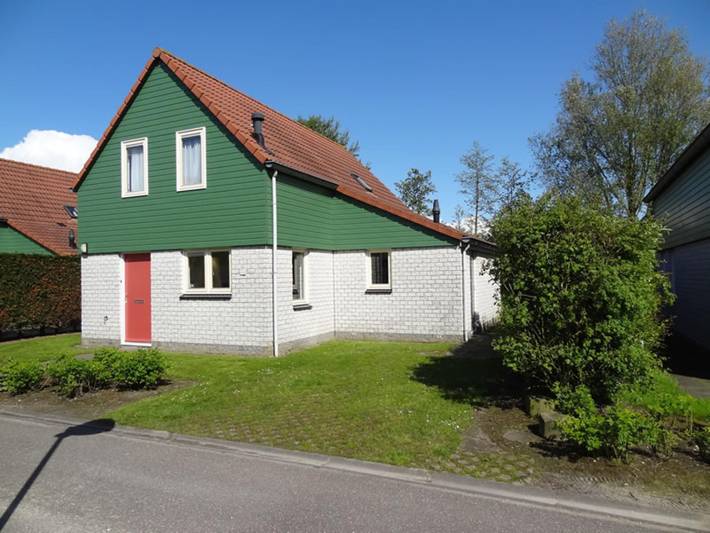 Ferienhaus für 6 Personen, mit Terrasse und Garten sowie Sauna