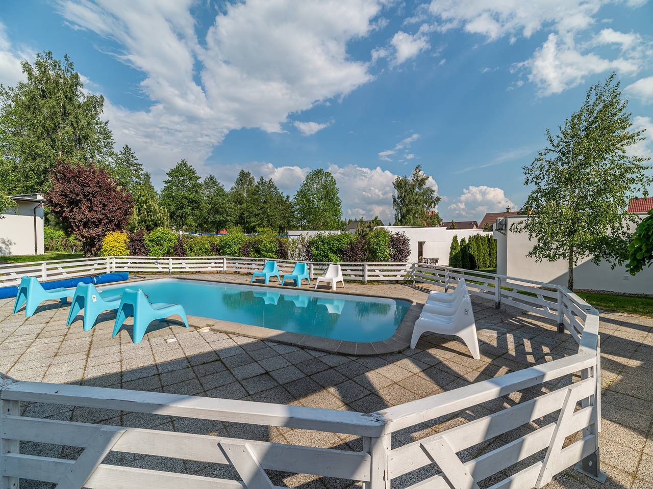 Komfortable Ferienhäuser in Meeresnähe, Pool in Ustronie Morskie, Polnische Ostsee