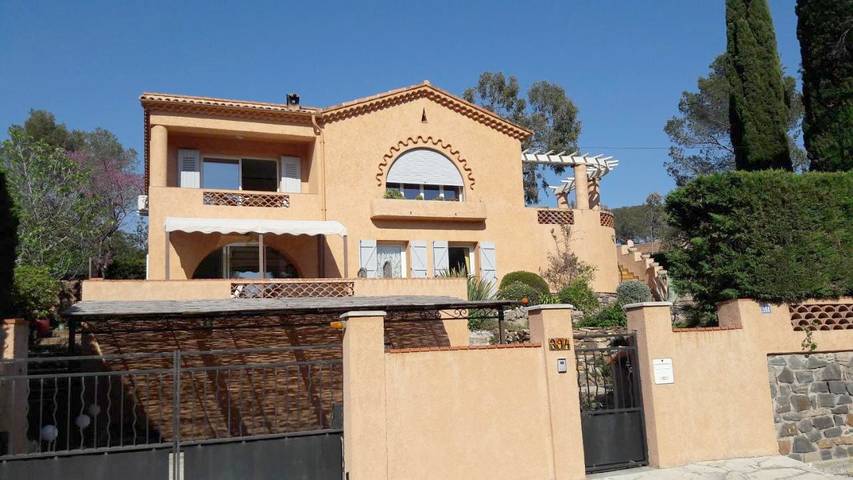 Chambre d’hôte pour 4 personnes, avec piscine et jardin à Saint-Raphaël - 4