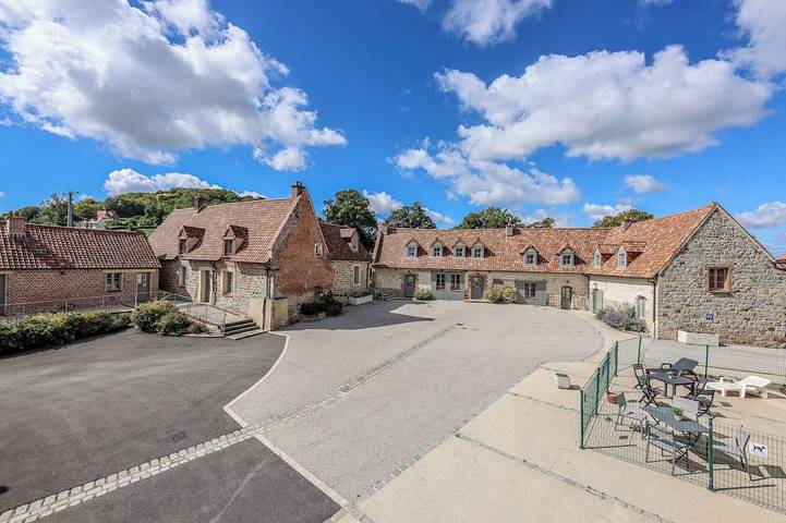 Location de vacances pour 5 personnes, avec Terrasse et Jardin ainsi que Piscine et Sauna dans le Nord-Pas-de-Calais