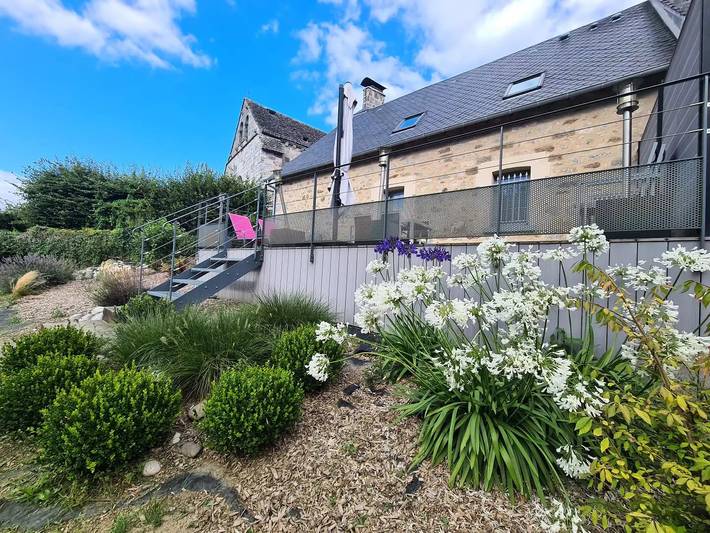Gîte pour 4 personnes, avec terrasse en Corrèze