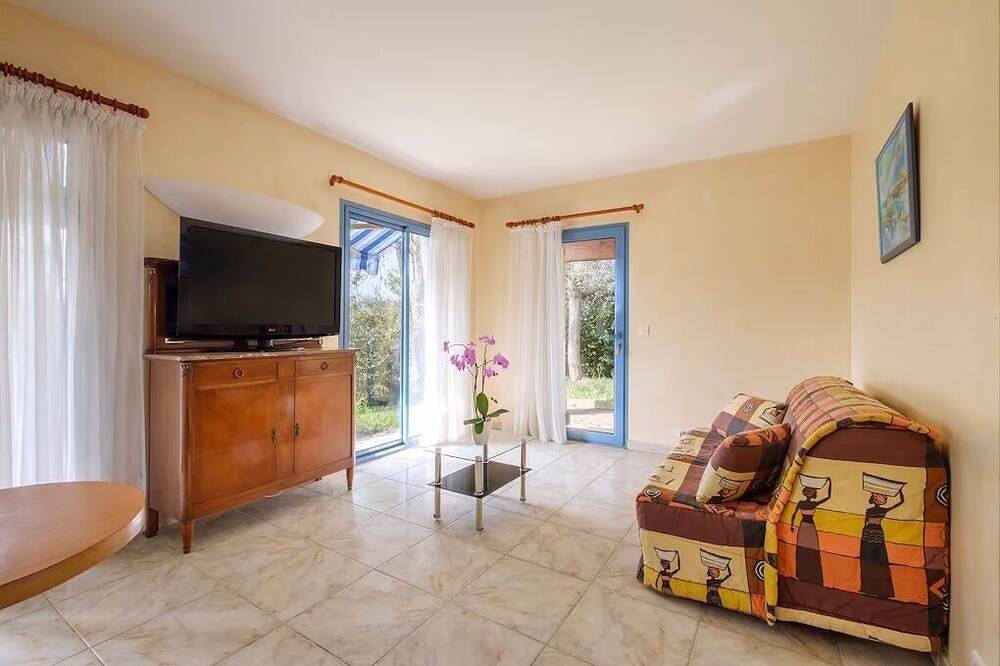Appartement entier, Sejours-de-reves-cote-dazur Appart N°1/50m² in Châteauneuf-Grasse, Côte méditerranéenne (France)