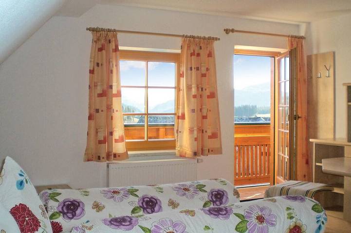 Ferienwohnung für 8 Personen, mit Balkon in St. Peter am Kammersberg - 2