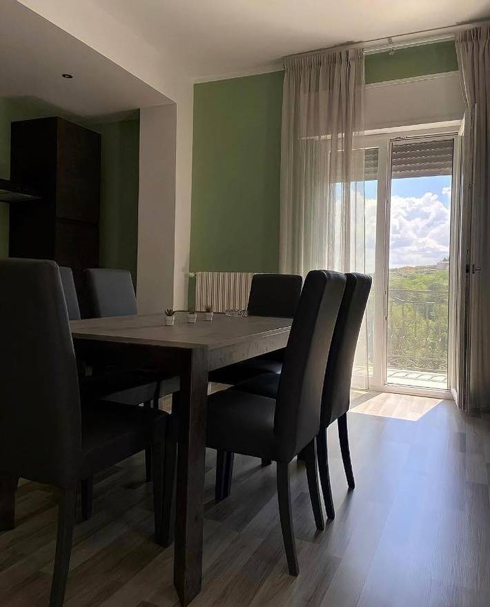Appartamento per 2 persone, con Balcone e Terrazza nonché Giardino e Panorama a Grottaminarda