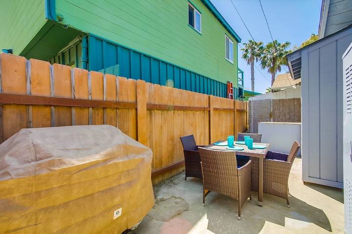 Vacation rental for 10 people, with terrace in Ocean Beach (CA)