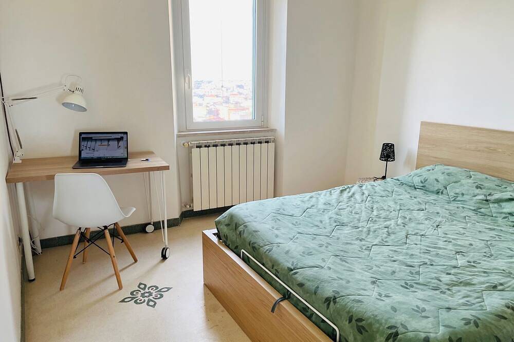 Ganze Wohnung, Spectacular sea view apartment: Terracina center in Terracina, Pontinische Ebene