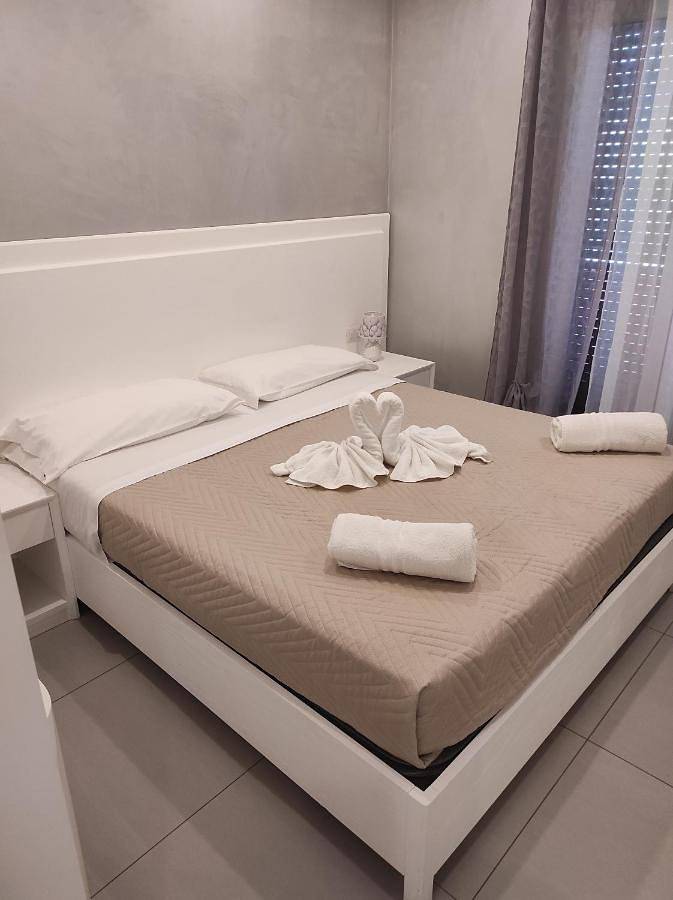 Chambre d’hôte pour 2 personnes, avec vue et balcon - 1
