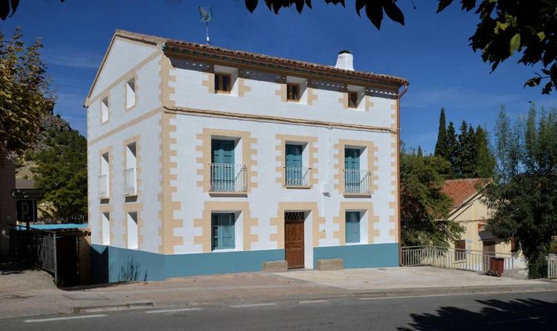 Casa rural para 18 personas, con Balcón y Terraza además de Jardín y Piscina en Provincia de Zaragoza - 2