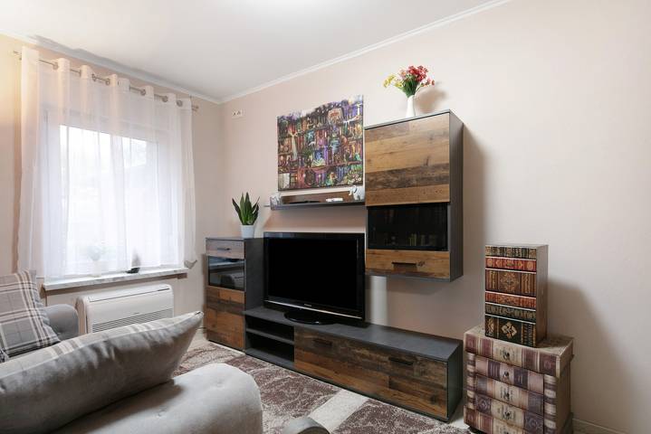 Hel lägenhet, Family Apartment with Shared Terrace, Wi-Fi, and Air Conditioning in Kloster Lehnin, Mittelmark
