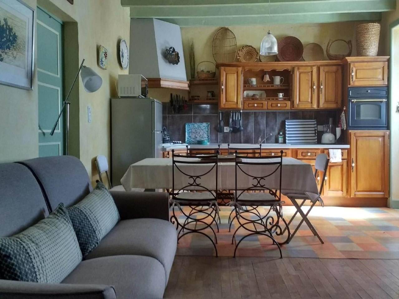 Maison de vacances pour 6 personnes avec piscine in Saint-Cirgues-de-Malbert, Région d'Aurillac