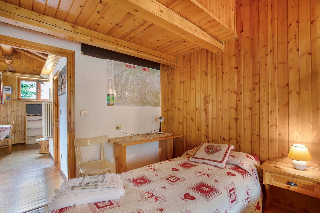 Appartement 'Piccolo Paradiso' met bergzicht, privétuin en wifi, foto 15