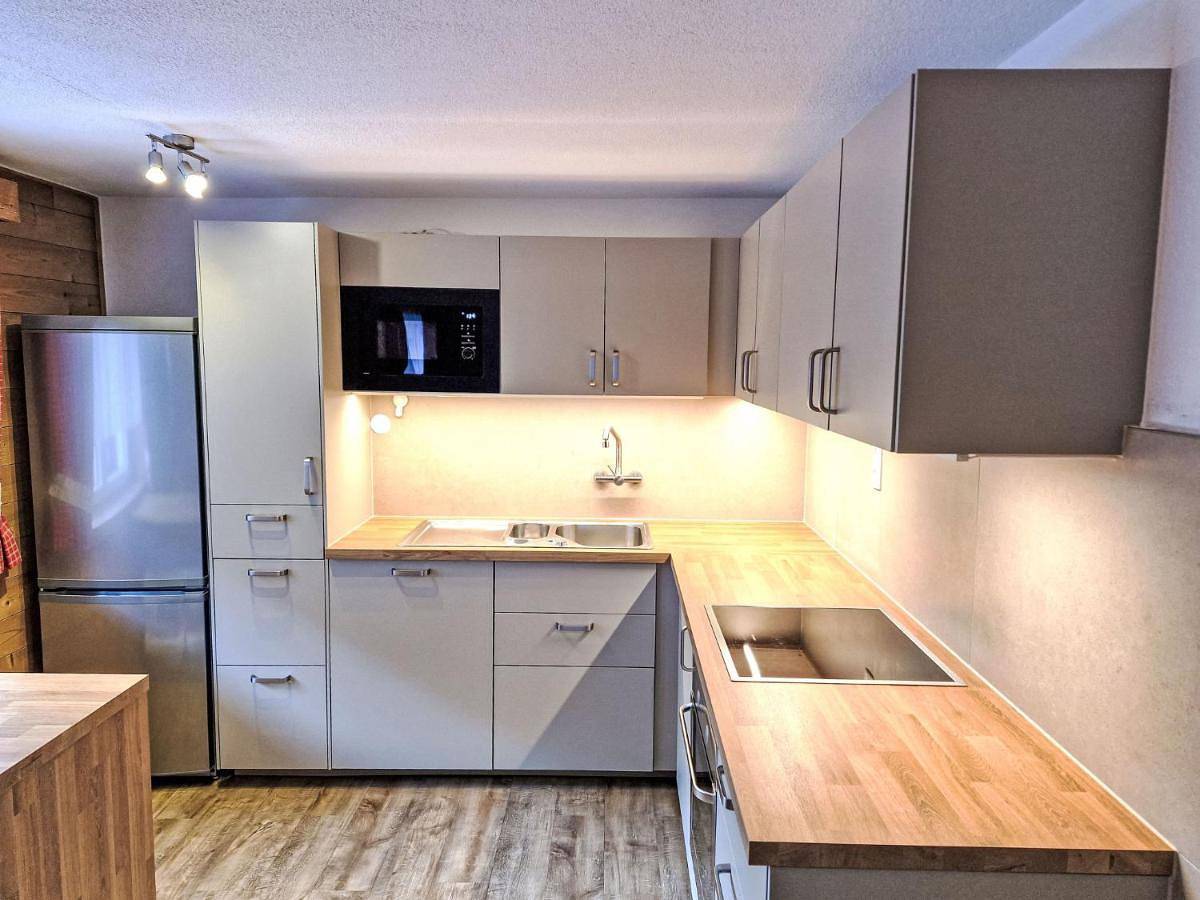 Holiday Home Ötztal by Interhome in Stubaier Alpen, Oetz
