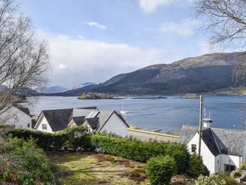 Gîte pour 7 personnes, avec jardin à Glencoe
