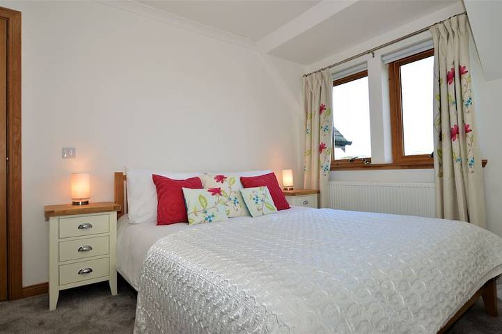 Kennacraig, gateway to Islay, Jura, Scottish Highlands, luxury country house in Argyll & Bute