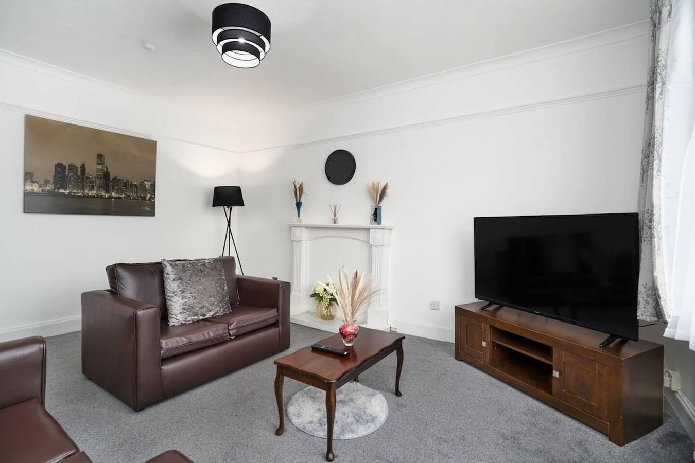 Geheel vakantieappartement, Vakantieappartement voor 4 personen met tuin in North Lanarkshire