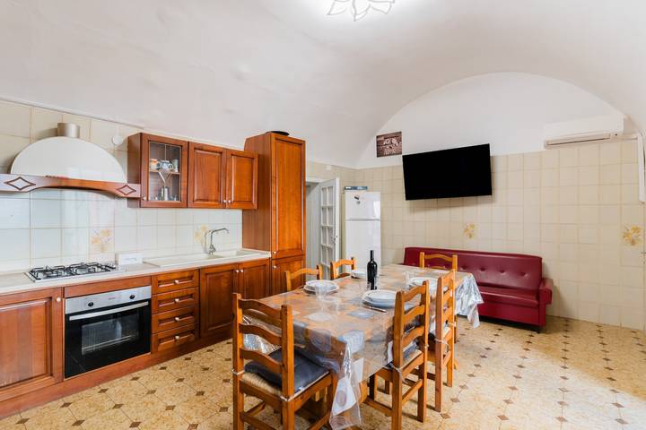 Ferienwohnung für 8 Personen, mit Balkon, mit Haustier in Gallipoli - 2