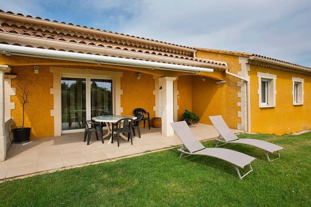Casa reciente con gran parcela in Lapalud, Vaucluse