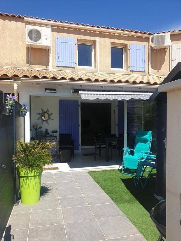 Villa tout confort dans résidence privée avec piscine à 500m de la plage - Climatisation, Wifi, parking in Portiragnes Plage, Portiragnes