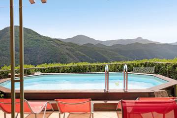 Casa Vacanza per 15 Persone in Pigna, Provincia di Imperia, Foto 2