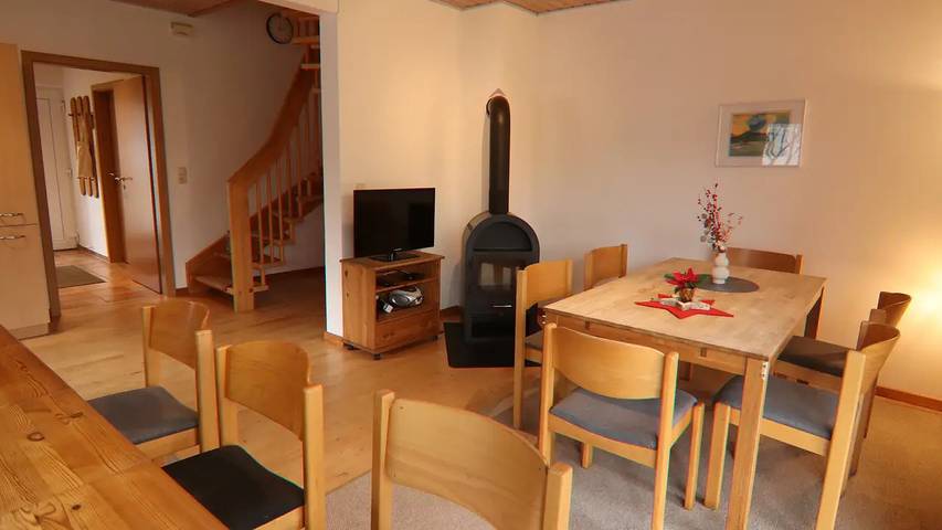 Ferienhaus für 9 Personen, mit Sauna und Terrasse in Mirow - 3