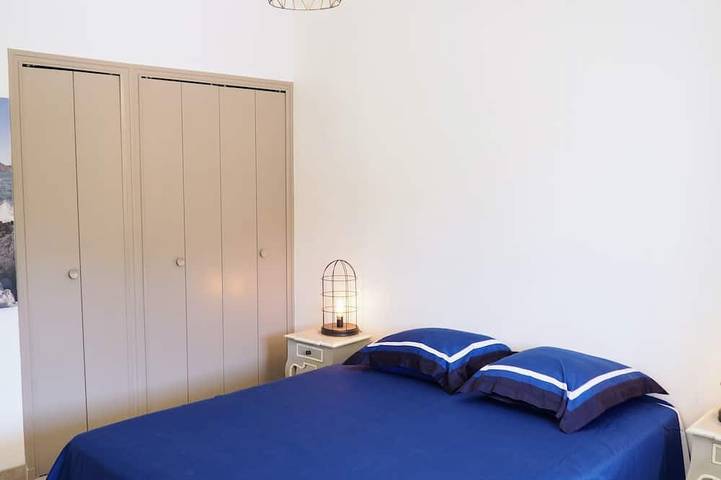 Location de vacances pour 10 personnes, avec terrasse et jardin à Roquefort-la-Bédoule - 4