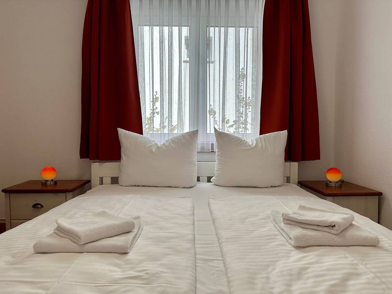 Apartamento entero, Ferienwohnung 3 – Gemütliches Apartment mit Gartenblick in Middelhagen, Mönchgut