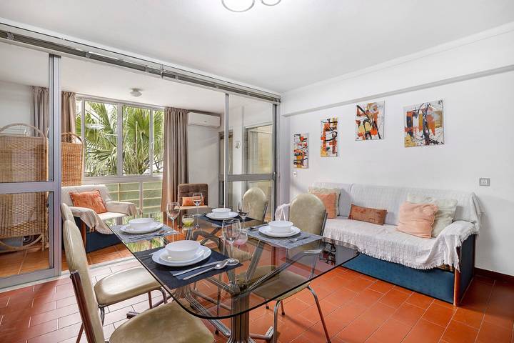 Apartamento entero, Apartamento 'Vasco Da Gama' con Wi-Fi y aire acondicionado in Quarteira, Distrito de Faro