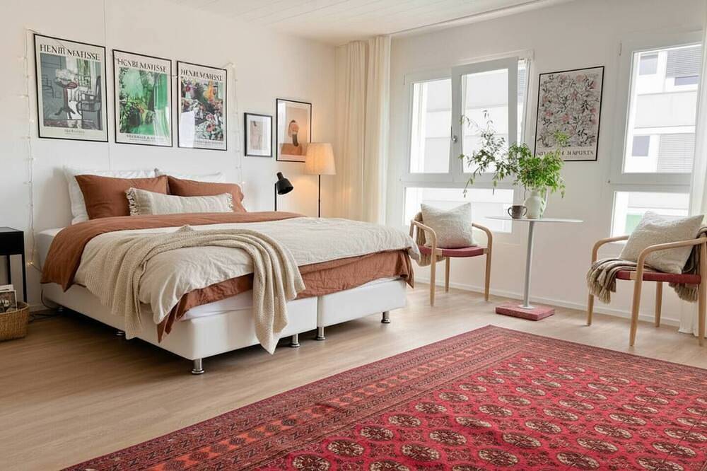 Entire apartment, Stilvolle Stadtwohnung an zentraler Lage! (402) in Zurich, Zurich Prealps