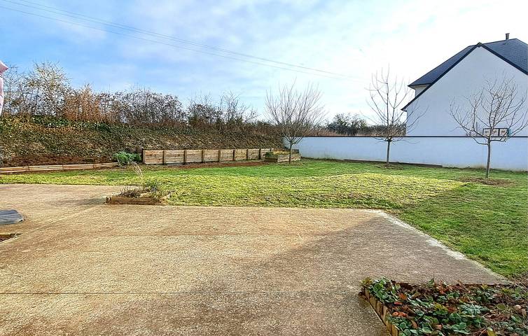 Acogedor apartamento con WiFi, aparcamiento y jardín en Ranville in Amfreville, Región de Caen