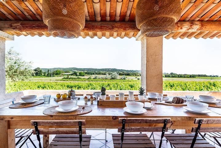 Gîte pour 10 personnes, avec piscine ainsi que jardin et terrasse, animaux acceptés en Provence-Alpes-Côte d'Azur - 2