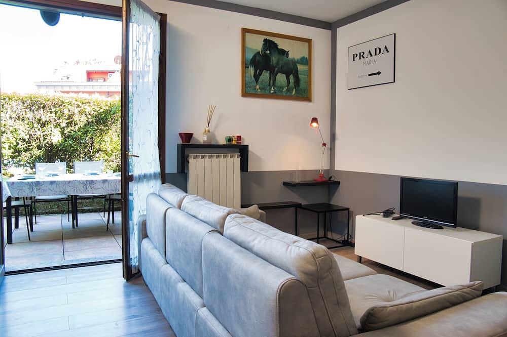 Ganze Wohnung, Il Giardino sul Lago – Pool Residence in Garlate, Comer See