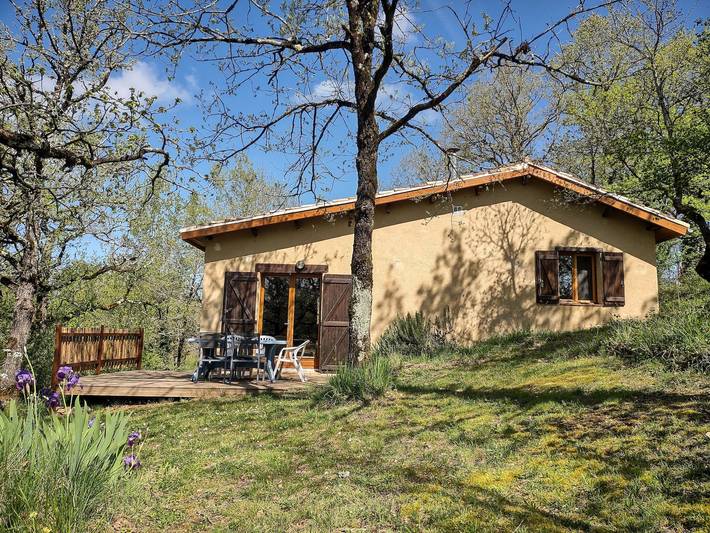 Gîte pour 5 personnes, avec piscine, adapté aux familles