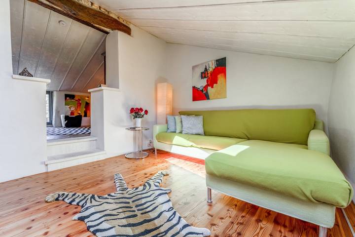 Casa vacanze 'Orange - Paradis De Provence' con vista sulle montagne, terrazza privata e Wi-Fi in Verfeuil, Nimes e dintorni