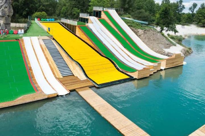 Gîte pour 6 personnes, avec terrasse à Baudreix - 4