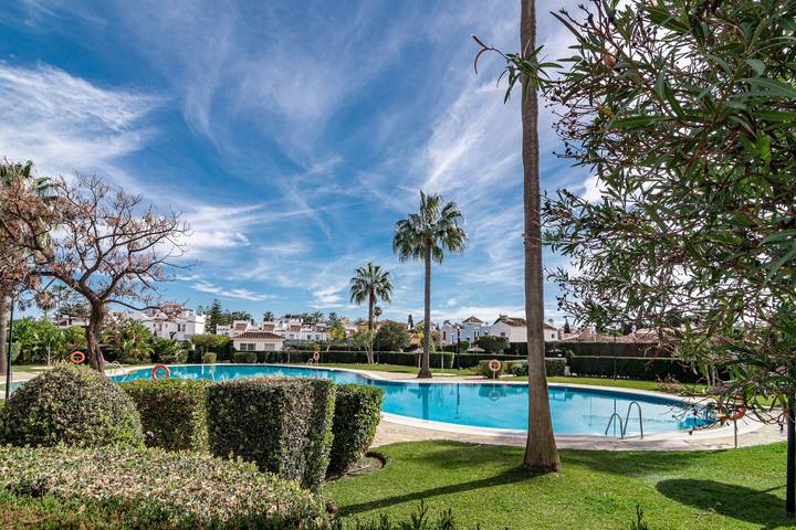 Ganze Wohnung, Locrisur in San Pedro de Alcántara, Marbella