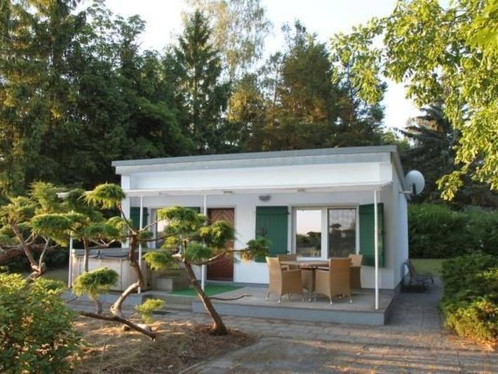 Ferienhaus für 2 Personen, mit Whirlpool und Terrasse sowie Garten im Spreewald